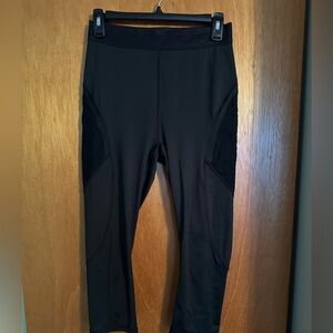 Fabletics black leggings with pockets